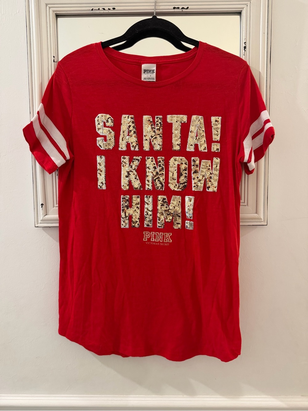 PINK Victoria's Secret ‘Santa! I Know Him!' Graphic Tee